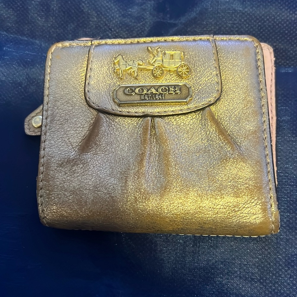 Coach Wallet- Gold Authentic, small bifold and well loved